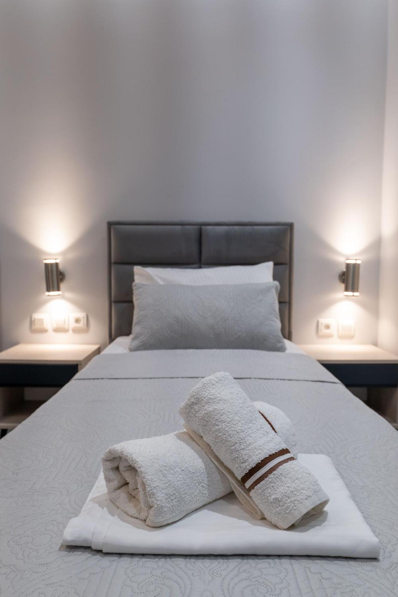 Hotel Porti Sarande Ngoại thất bức ảnh